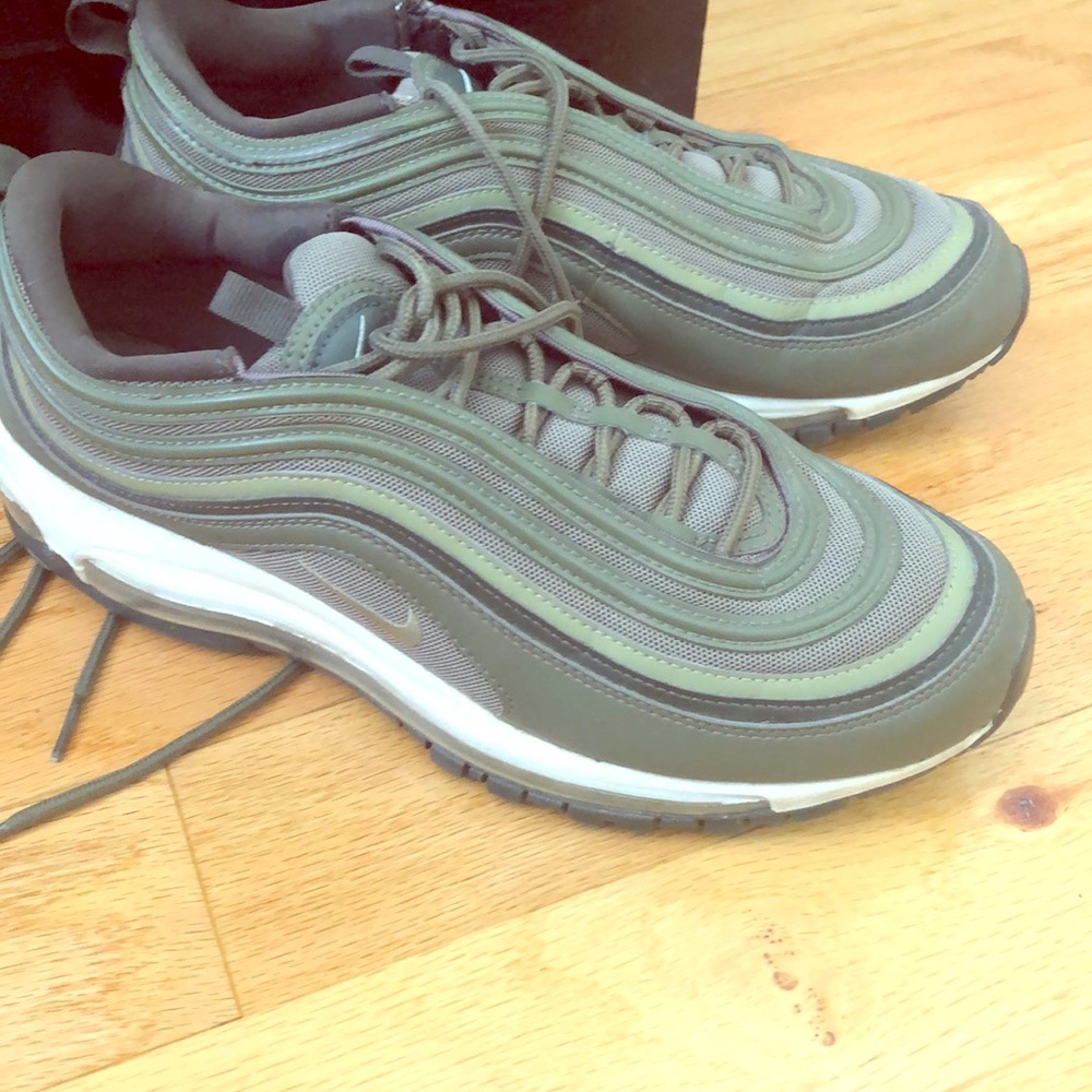 Nike olive green air max 97 size 11